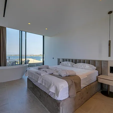 Vento Mare Кешме